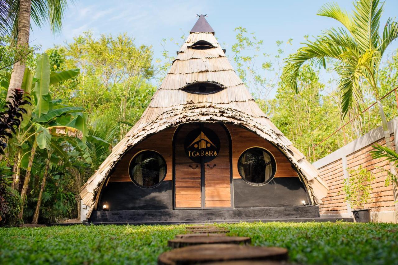 Готель Igabara Hobbit House Тангалле Екстер'єр фото